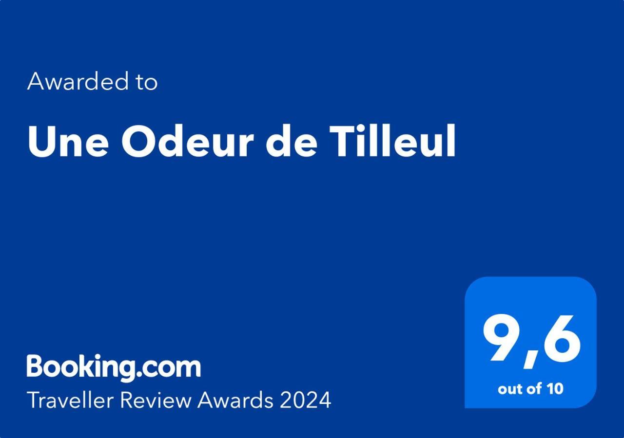 Une Odeur De Tilleul Montbrison Exterior foto