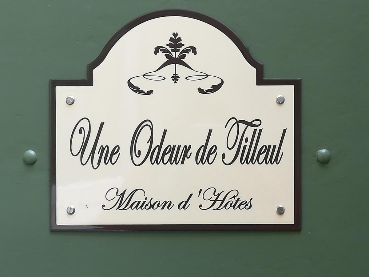 Une Odeur De Tilleul Montbrison Exterior foto
